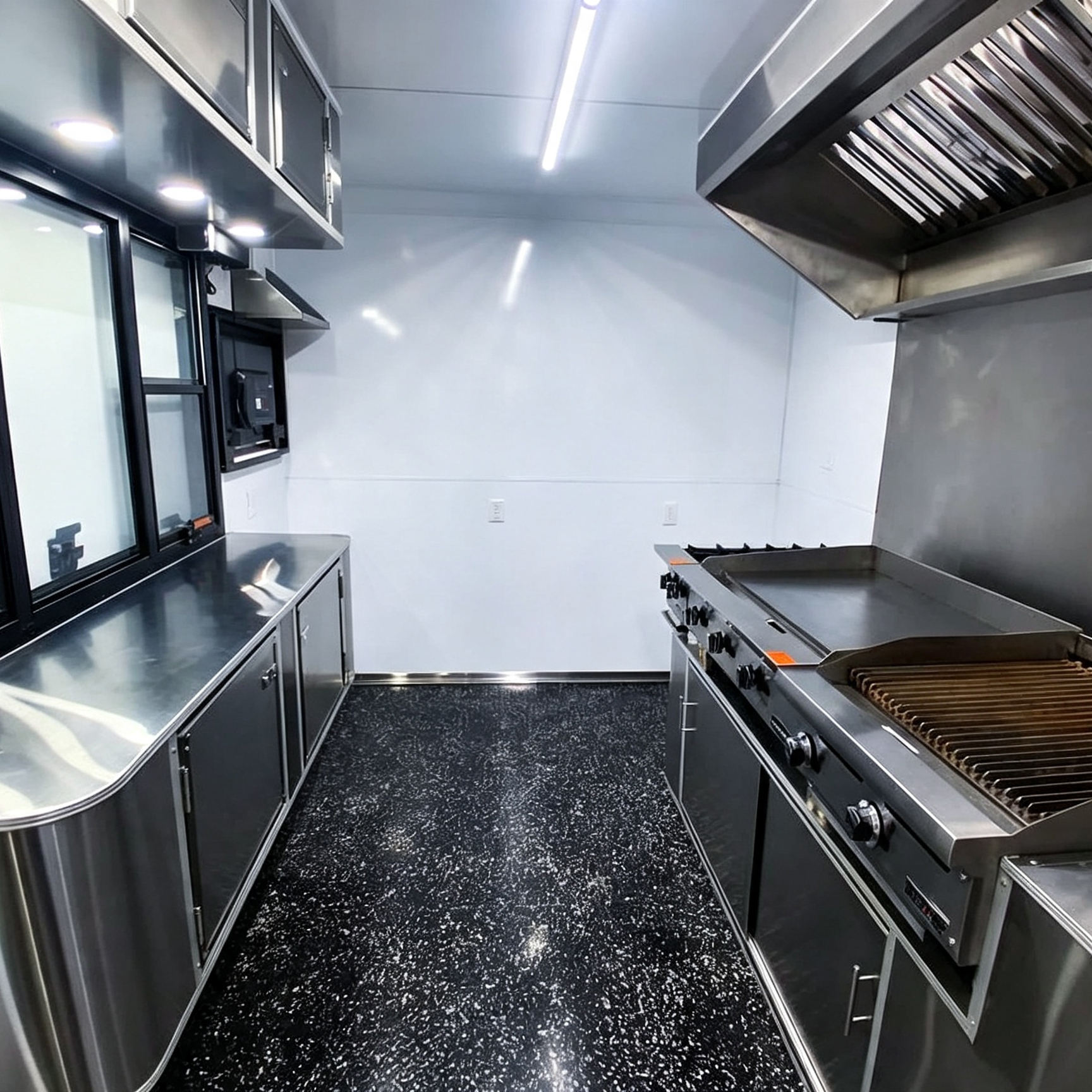 設備が充実した移動式ケータリングトレーラー。ホットドッグ、ピ - Food Snacks Catering のレビューと価格